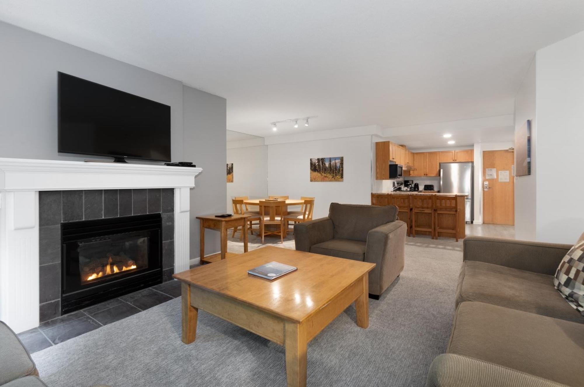 The Woodrun Lodge By Whiski Jack Whistler Esterno foto
