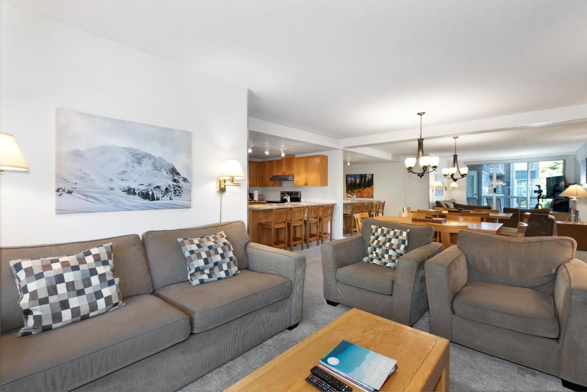 The Woodrun Lodge By Whiski Jack Whistler Esterno foto